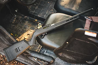 Vanquish 22 Superlite on UTV