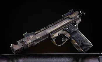 American Flag Battleworn Mamba, 4.5"