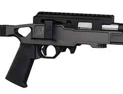 Vanquish 22 Summit ISR, La Chassis